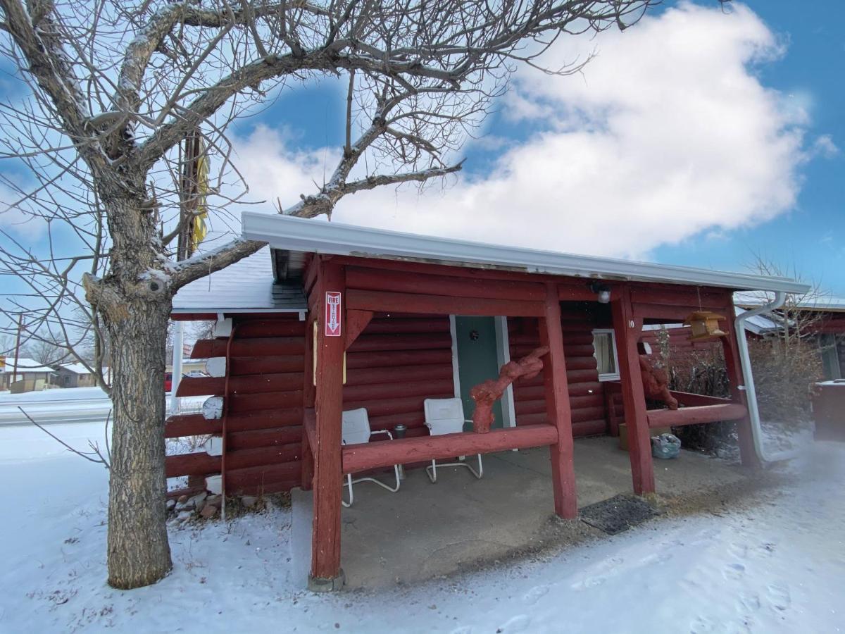 Roundtop Mountain Vista - Cabins And Motel Thermopolis Dış mekan fotoğraf