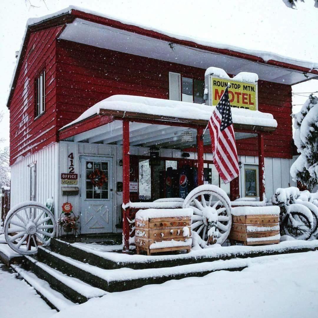 Roundtop Mountain Vista - Cabins And Motel Thermopolis Dış mekan fotoğraf